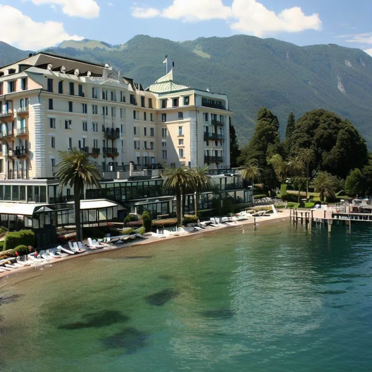 Hotel Riva: Oaza de Eleganță și Refinedment la Malul Mării