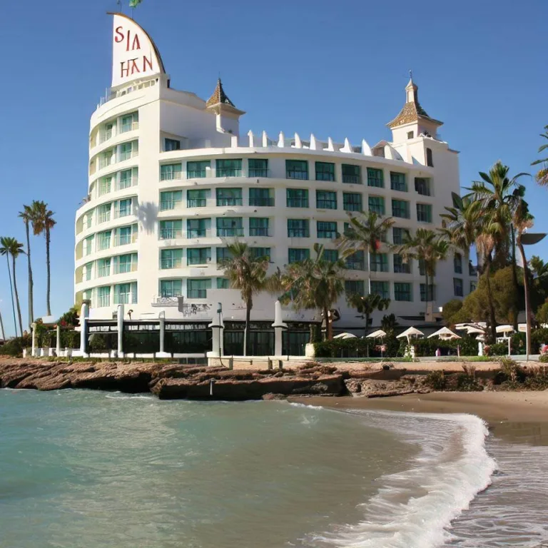Hotel Sirena: Oază de Relaxare pe Malul Mării